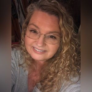 Meet your Posher, Catresia